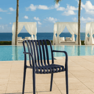 Stylish Outdoor Resort Chairs