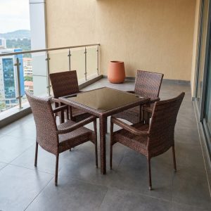 outdoor rattan table and chair set 4 seater with glass top