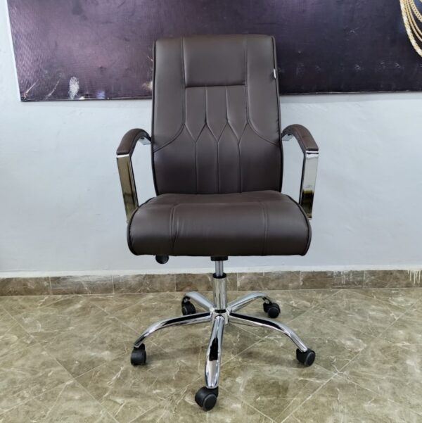 Modern leather seat. - Image 3